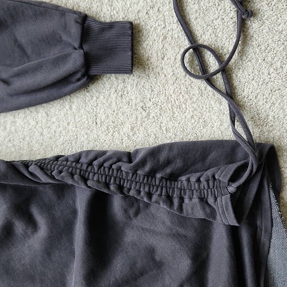 AE Tunic - Picture 2 of 3